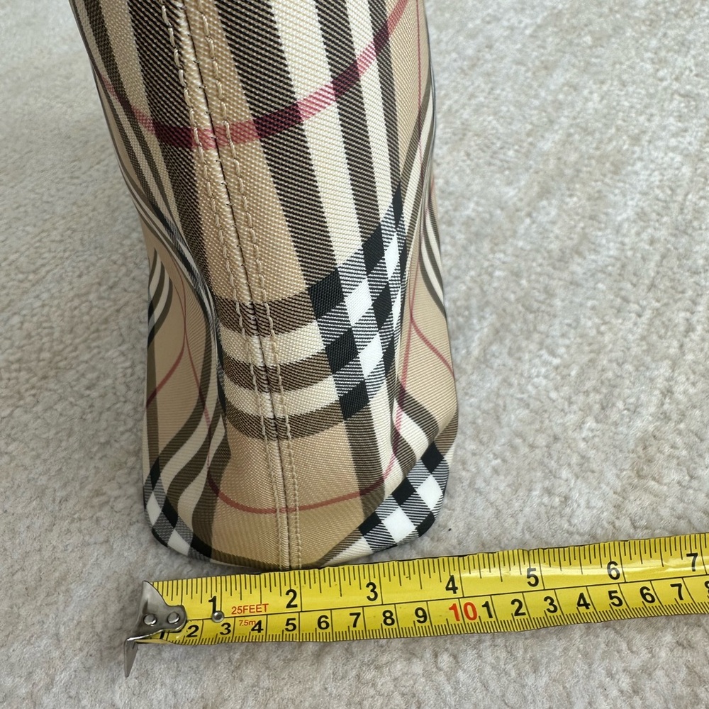 Burberry Beige Classic Nova Check Tote - Picture 8 of 8